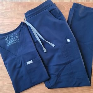 FIGS Scrubs (Navy Blue Set)